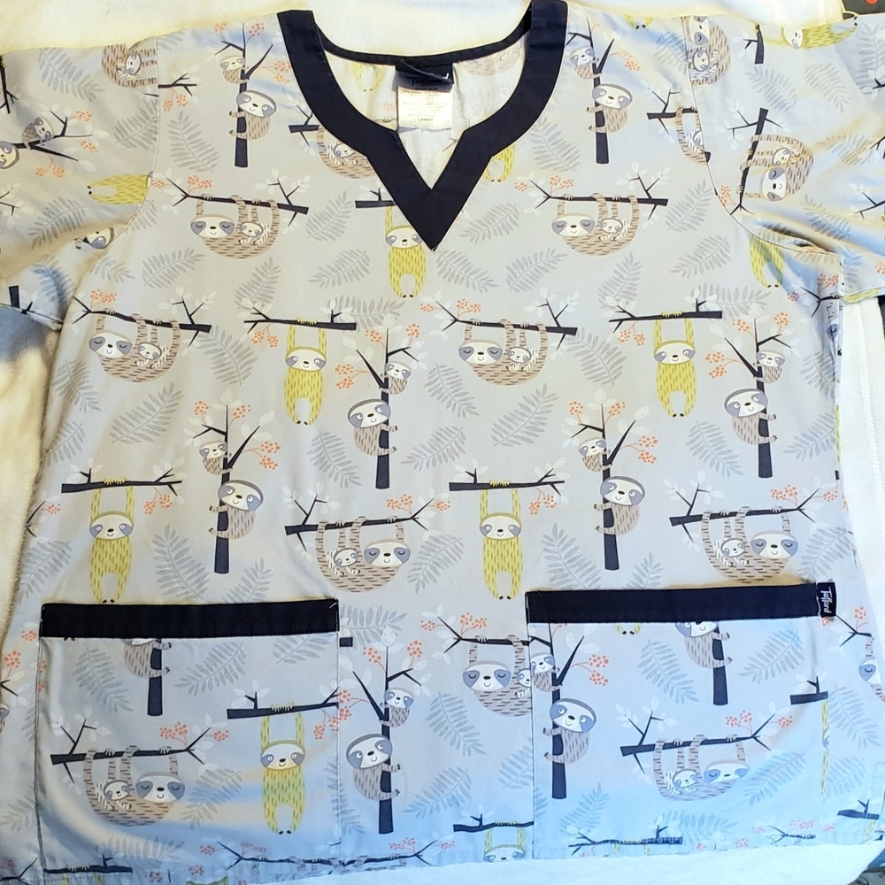 Tafford Uniforms Sloth Scrub Top